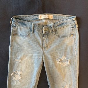 Abercrombie & Fitch Straight Ankle Jeans